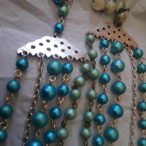 SALE   Vintage 5 Strand necklace - Picture 11 of 13